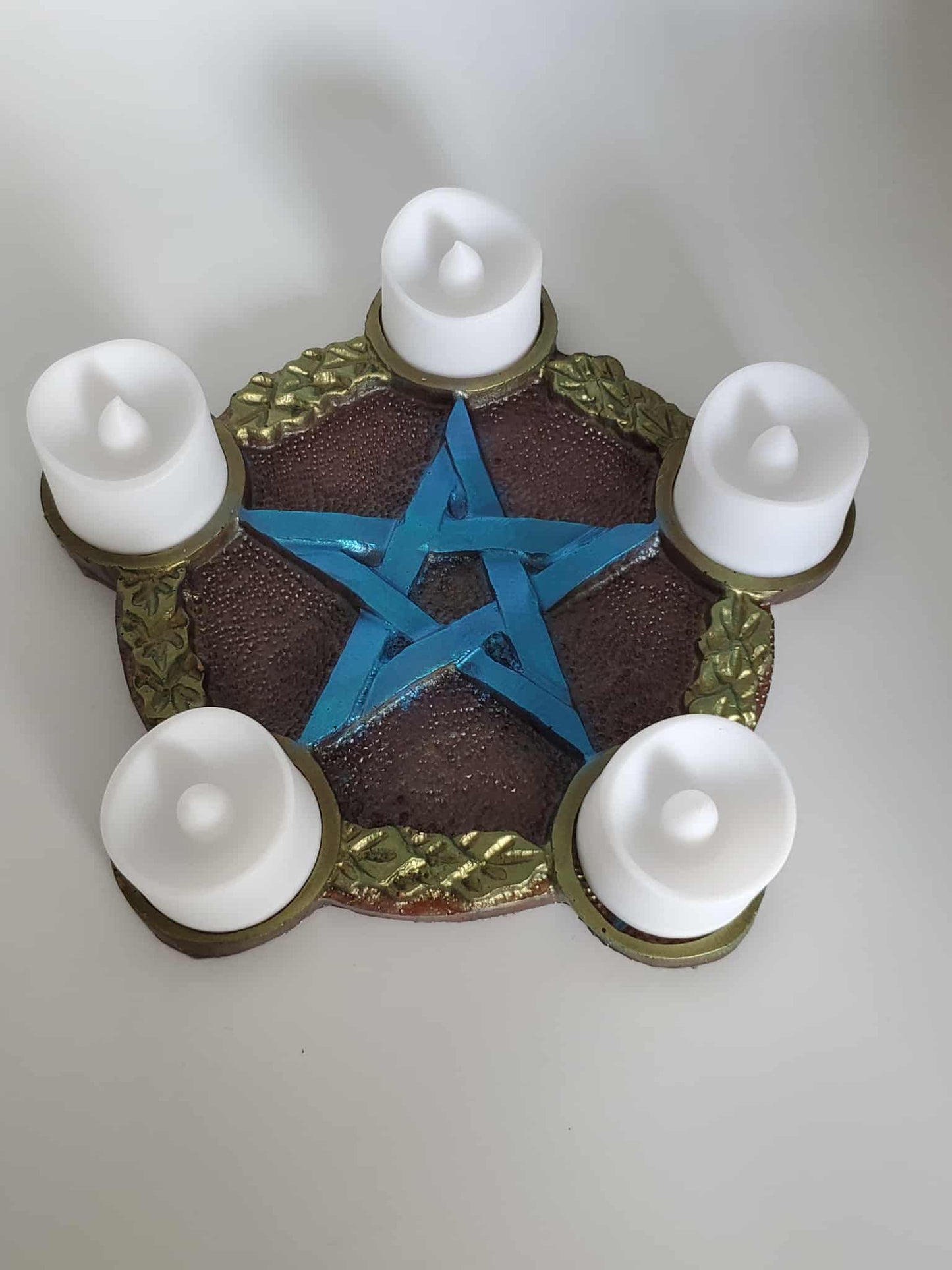 Candle holder